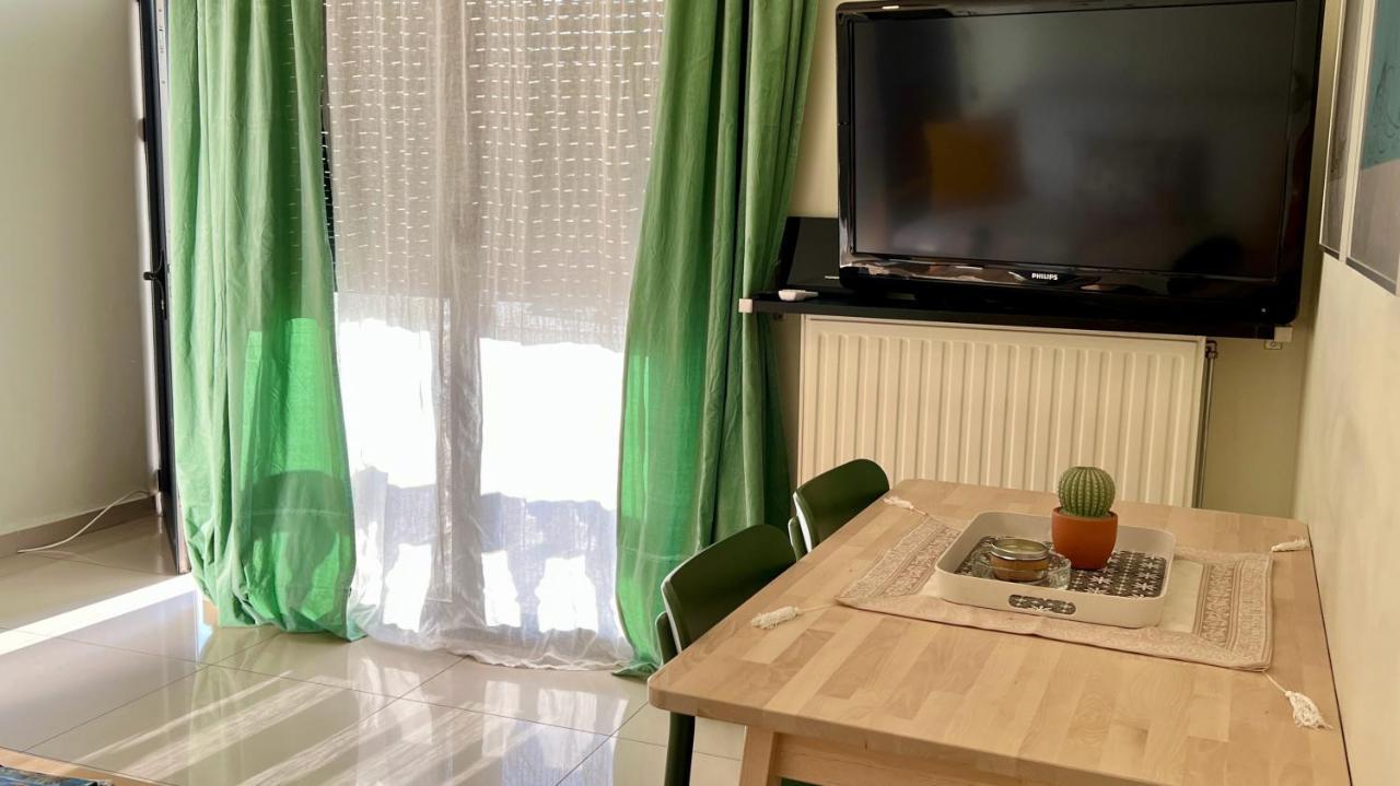 Ferienwohnung 100 Meters From The Sea Xylokastro Exterior foto