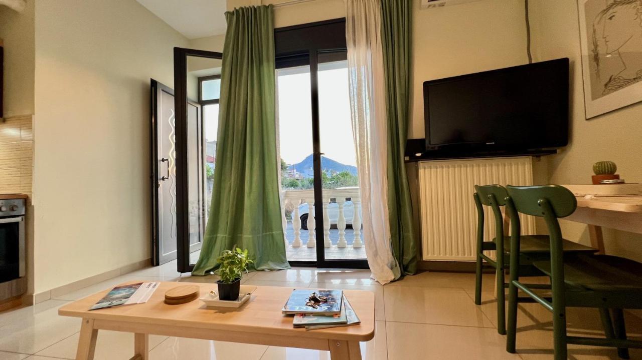 Ferienwohnung 100 Meters From The Sea Xylokastro Exterior foto