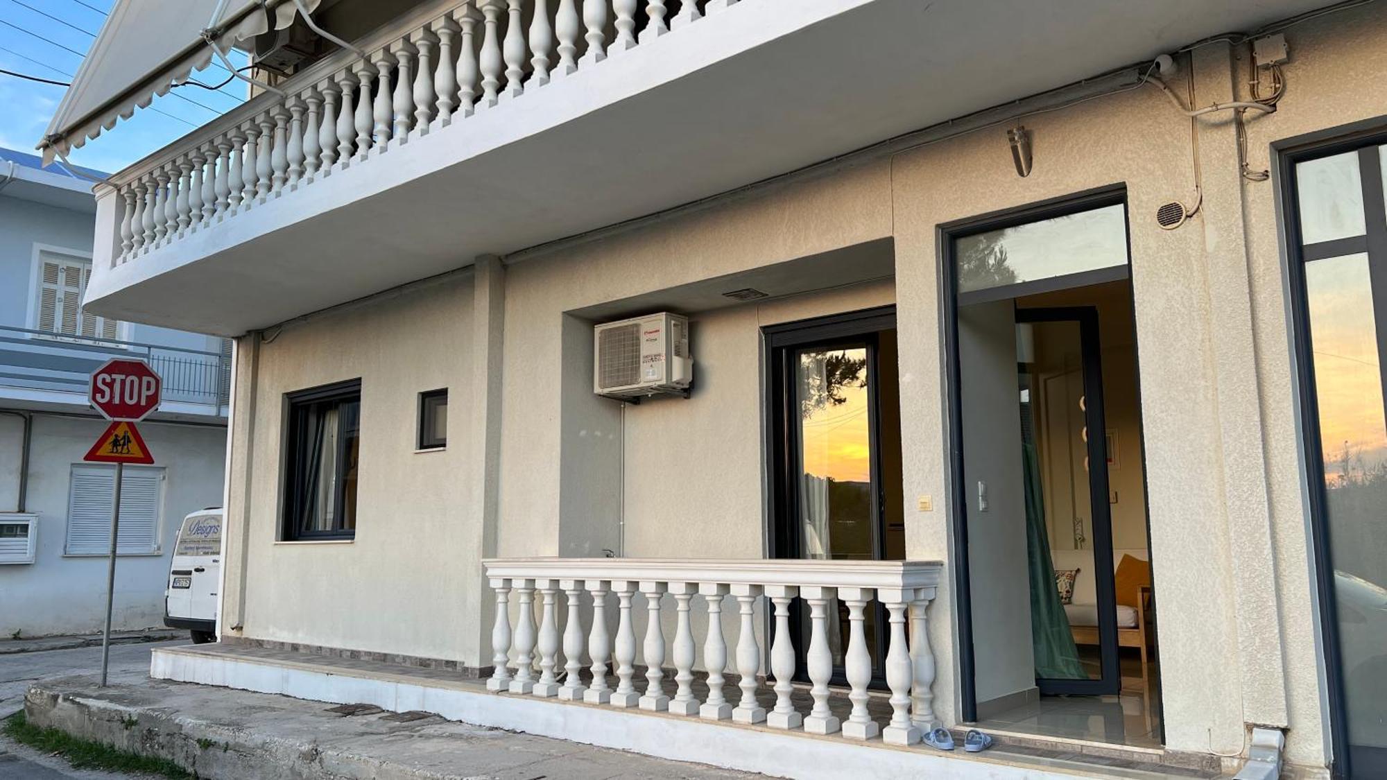 Ferienwohnung 100 Meters From The Sea Xylokastro Exterior foto